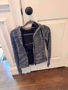 lululemon athletica Striped Gray Zip-Up Hooded Sweatshirt